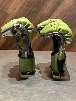 RIZIN.33 ホベルト・サトシ・ソウザ　実使用、直筆サイン入りグローブ RIZIN.33 ホベルト・サトシ・ソウザ 実使用、直筆サイン入り